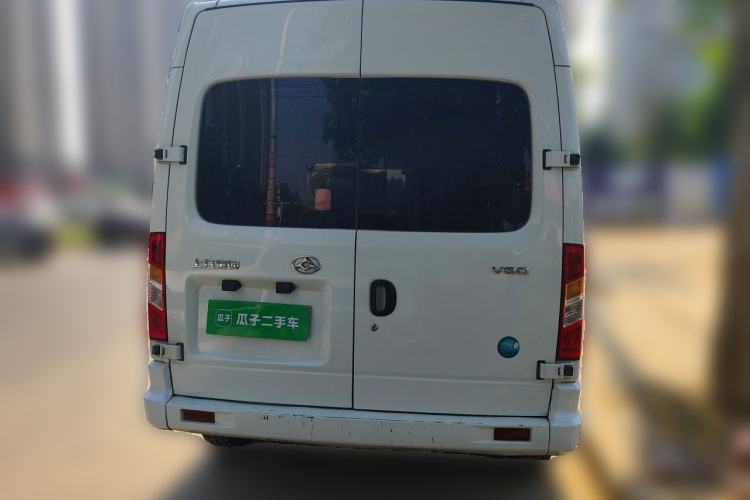 Used SAIC MAXUS Xintu V80 2023 2.0T Manual Classic Aoyuntong Long Wheelbase Mid-Height 6/7/8/9-Seater Rear