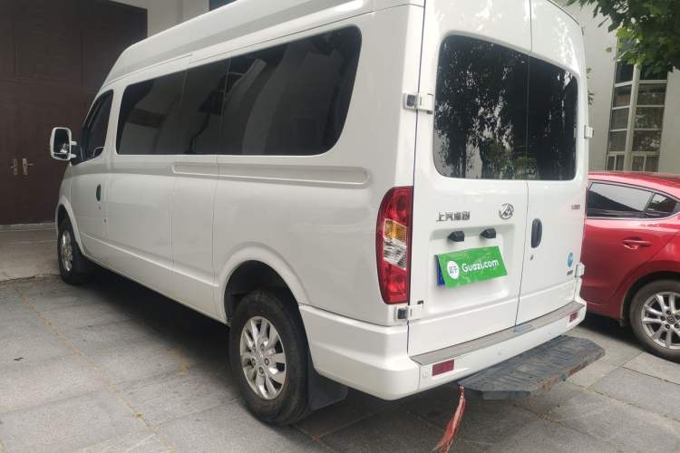 Used SAIC MAXUS Xintu V80 2023 2.0T AMT Classic Aoyuntong Long Wheelbase Mid-Height 6/7/8/9-Seater Rear Left 45 Deg