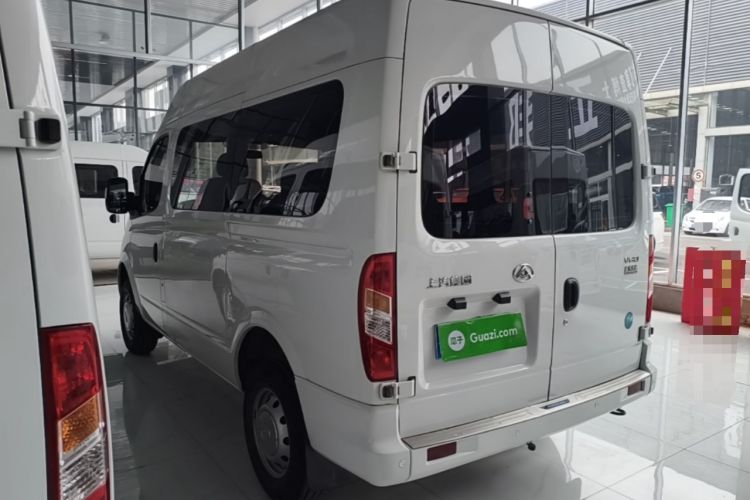 Used SAIC MAXUS Xintu V80 2023 2.0T Manual Classic Aoyuntong Short Wheelbase Mid-Roof 5/6-Seater Rear Left 45 Deg