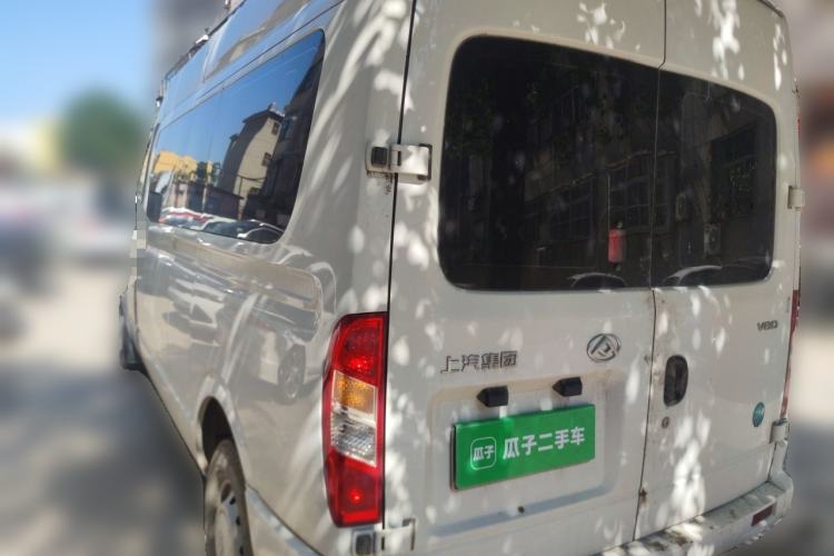 Used SAIC MAXUS Xintu V80 2023 2.0T Manual Classic Aoyuntong Long Wheelbase Mid-Height 6/7/8/9-Seater Rear Left 45 Deg