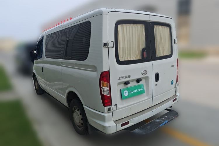 Used SAIC MAXUS Xintu V80 2023 2.0T Manual Classic Aoyuntong Short Wheelbase Ultra-Low Roof 5/6-Seater Rear Left 45 Deg