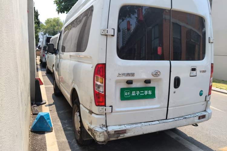 Used SAIC MAXUS Xintu V80 2023 2.0T Manual Classic Aoyuntong Short Wheelbase Mid-Roof 7/8/9-Seater Rear Left 45 Deg