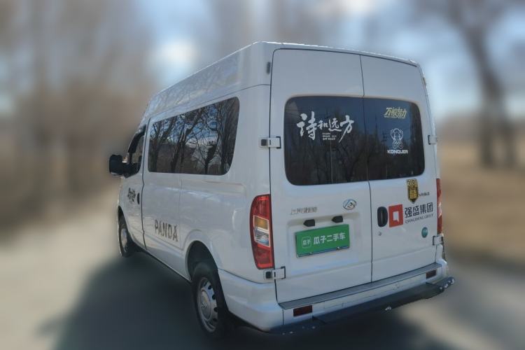 Used SAIC MAXUS Xintu V80 2023 2.0T Manual Classic Aoyuntong Short Wheelbase Mid-Roof 5/6-Seater Rear Left 45 Deg