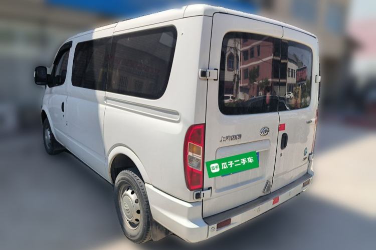 Used SAIC MAXUS Xintu V80 2023 2.0T Manual Classic Aoyuntong Short Wheelbase Ultra-Low Roof 7/8/9-Seater Rear Left 45 Deg