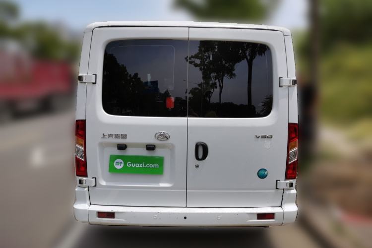 Used SAIC MAXUS Xintu V80 2023 2.0T Manual Classic Aoyuntong Short Wheelbase Ultra-Low Roof 5/6-Seater Rear