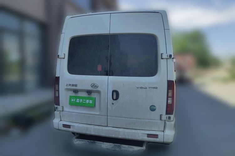 Used SAIC MAXUS Xintu V80 2023 2.0T Manual Classic Aoyuntong Short Wheelbase Mid-Roof 5/6-Seater Rear