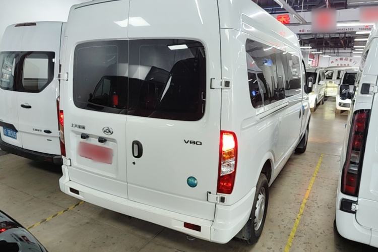 Used SAIC MAXUS Xintu V80 2023 2.0T Manual Classic Aoyuntong Long Wheelbase Mid-Height 6/7/8/9-Seater Rear Right 45 Deg