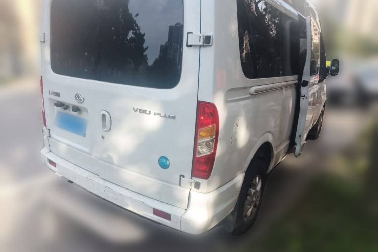 Used SAIC MAXUS Xintu V80 2023 2.0T PLUS Manual All-Around King Long Wheelbase Mid-Height Roof—6/7/8/9-Seater Rear Right 45 Deg