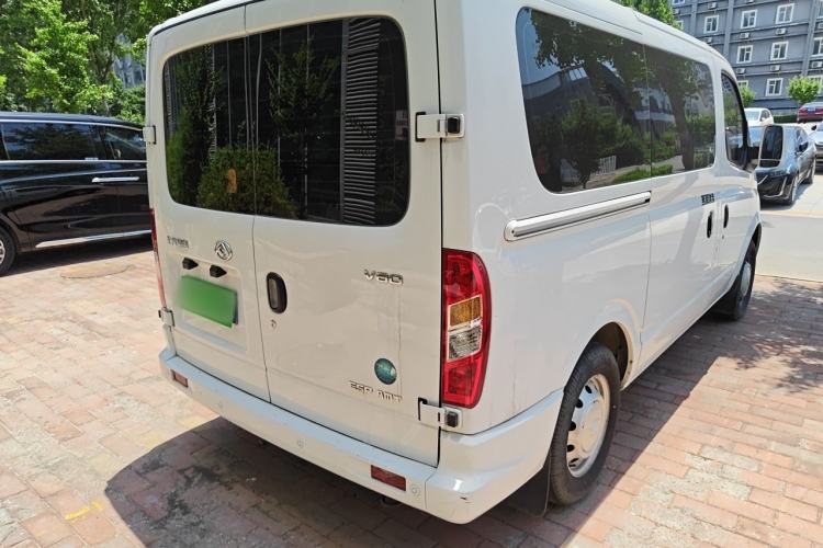 Used SAIC MAXUS Xintu V80 2023 2.0T AMT Classic Aoyuntong Power Version Short Wheelbase Ultra-Low Roof 5/6-Seater Rear Right 45 Deg