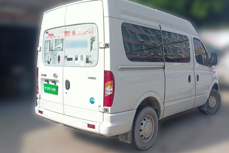 Used SAIC MAXUS Xintu V80 2023 2.0T Manual Classic Aoyuntong Short Wheelbase Mid-Roof 5/6-Seater Rear Right 45 Deg