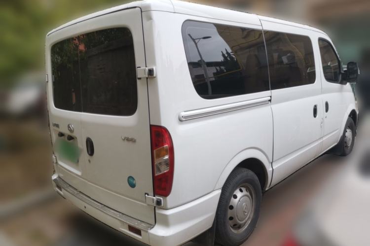 Used SAIC MAXUS Xintu V80 2023 2.0T Manual Classic Aoyuntong Short Wheelbase Ultra-Low Roof 5/6-Seater Rear Right 45 Deg