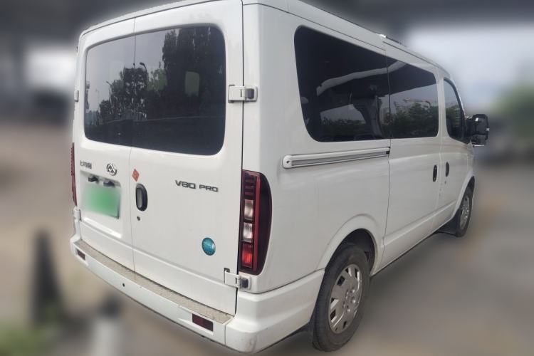 Used SAIC MAXUS Xintu V80 2023 2.0T Manual Classic Aoyuntong Short Wheelbase Ultra-Low Roof 5/6-Seater Rear Right 45 Deg