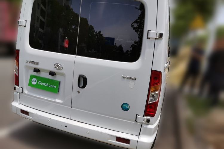 Used SAIC MAXUS Xintu V80 2023 2.0T Manual Classic Aoyuntong Short Wheelbase Ultra-Low Roof 5/6-Seater Rear Right 45 Deg
