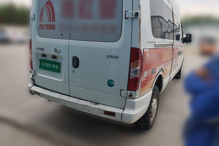 Used SAIC MAXUS Xintu V80 2023 2.0T Manual Classic Aoyuntong Long Wheelbase Mid-Height 6/7/8/9-Seater Rear Right 45 Deg