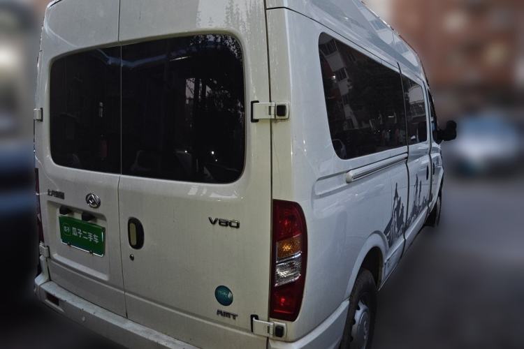 Used SAIC MAXUS Xintu V80 2023 2.0T AMT Classic Aoyuntong Long Wheelbase Mid-Height 6/7/8/9-Seater Rear Right 45 Deg