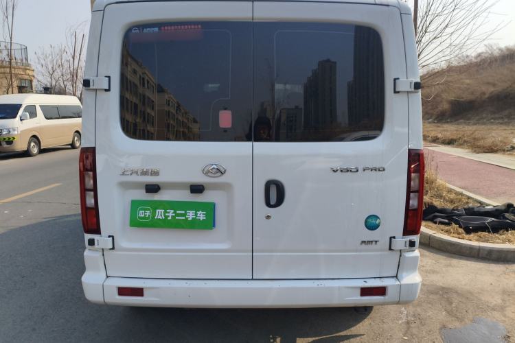 Used SAIC MAXUS Xintu V80 2023 2.0T AMT Classic Aoyuntong Long Wheelbase Ultra-Low Roof with 6/7/8/9 Seats Rear