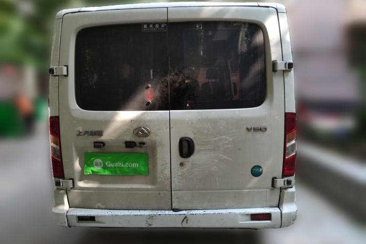 Used SAIC MAXUS Xintu V80 2023 2.0T Manual Classic Aoyuntong Long Wheelbase Ultra-Low Roof 6/7/8/9-Seater Rear