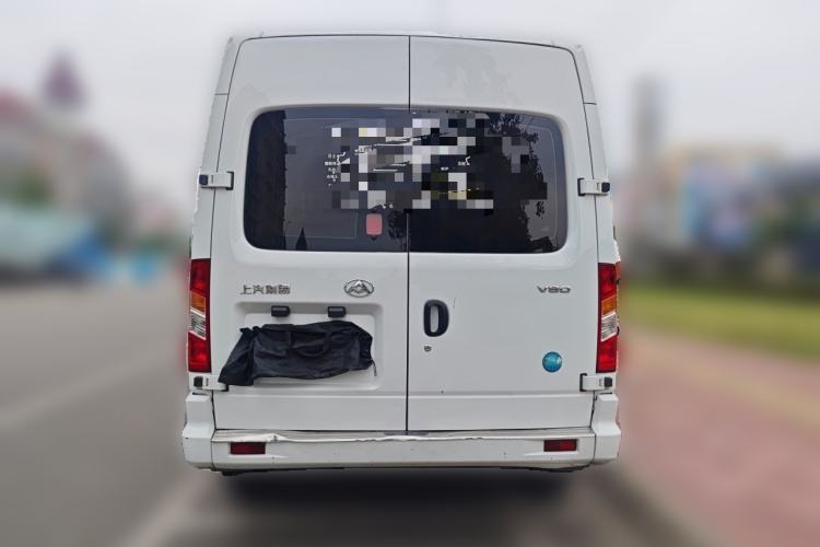 Used SAIC MAXUS Xintu V80 2023 2.0T Manual Classic Aoyuntong Long Wheelbase Mid-Height 6/7/8/9-Seater Rear