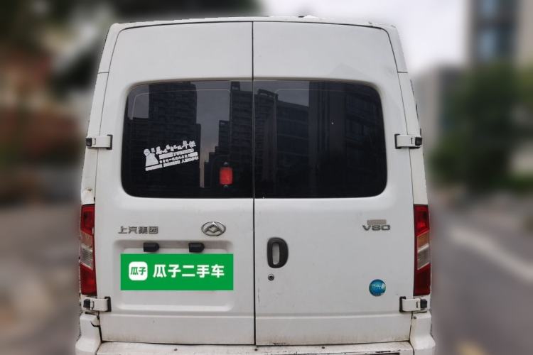 Used SAIC MAXUS Xintu V80 2023 2.0T Manual Classic Aoyuntong Long Wheelbase Mid-Height 6/7/8/9-Seater Rear