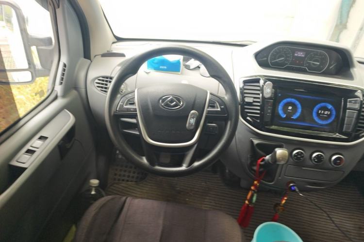 Used SAIC MAXUS Xintu V80  Steering Wheel