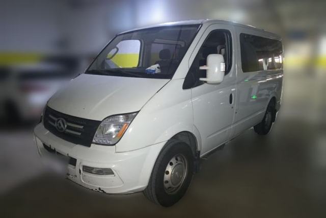 Used SAIC MAXUS Xintu V80 2023 2.0T AMT Classic Aoyuntong Power Version Short Wheelbase Ultra-Low Roof 5/6-Seater