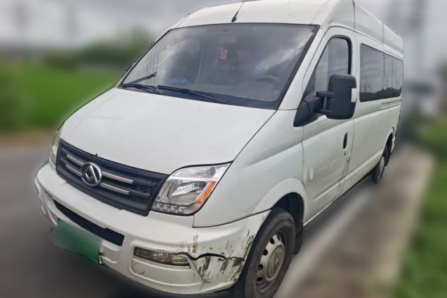Used SAIC MAXUS Xintu V80 2023 2.0T Manual Classic Aoyuntong Long Wheelbase Mid-Height 6/7/8/9-Seater