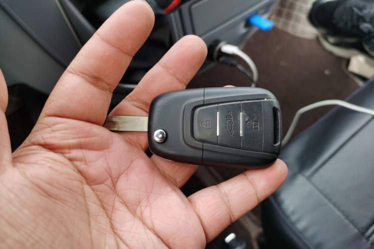 Used SAIC MAXUS Xintu V80  Vehicle Key