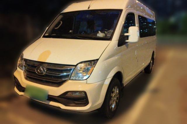 Used SAIC MAXUS Xintu V80 2023 2.0T PLUS Manual All-Around King Long Wheelbase Mid-Height Roof—6/7/8/9-Seater