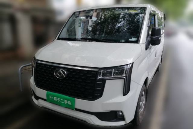 Used SAIC MAXUS Xintu V80 2023 2.0T Manual Classic Aoyuntong Short Wheelbase Ultra-Low Roof 5/6-Seater