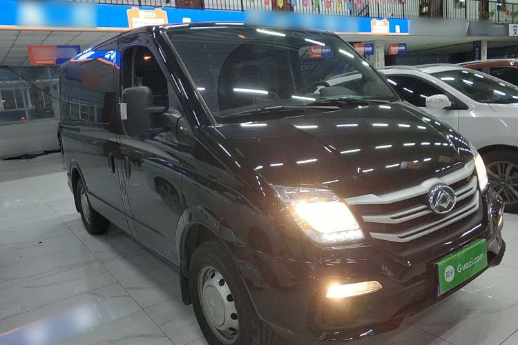 Used SAIC MAXUS Xintu V80 2024 Aotuntong Value Edition 6MT Short Wheelbase Ultra-Low Roof 127 Ps 5/6 Seats Front Right 45 Deg