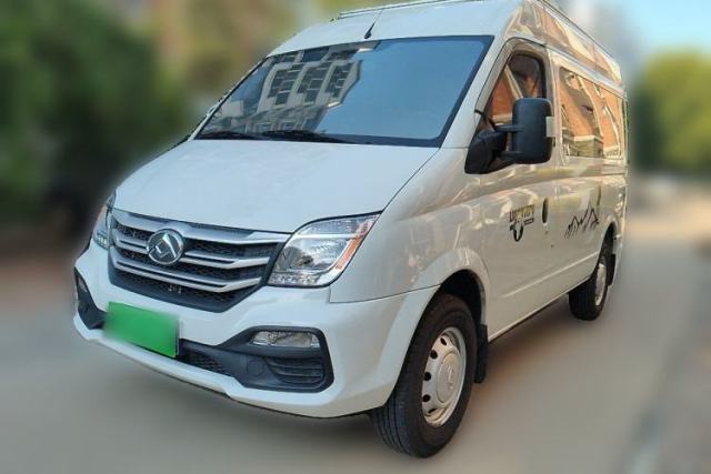 Used SAIC MAXUS Xintu V80 2024 Aotuntong Value Edition 6MT Short Wheelbase Mid-Height Roof 127 Ps 5/6 Seats