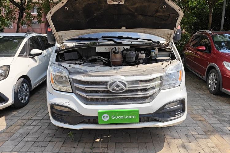 Used SAIC MAXUS Xintu V80  Engine Bay