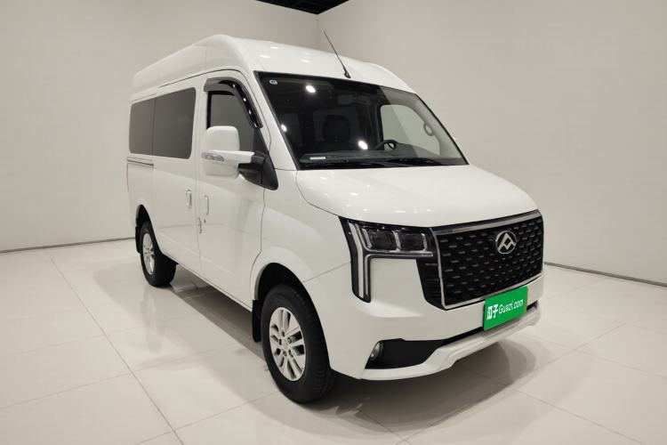 Used SAIC MAXUS Xintu V80 2024 Facelift Aoyuntong 6MT Short Wheelbase Mid-Height Version 147 Ps 5/6 Seats Exterior 2