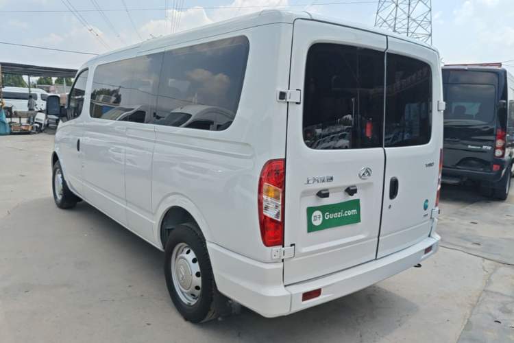 Used SAIC MAXUS Xintu V80 2024 Aotuntong Value Edition 6AMT Long Wheelbase Ultra-Low Roof 127 Ps 6/7/8/9-Seater Exterior 2
