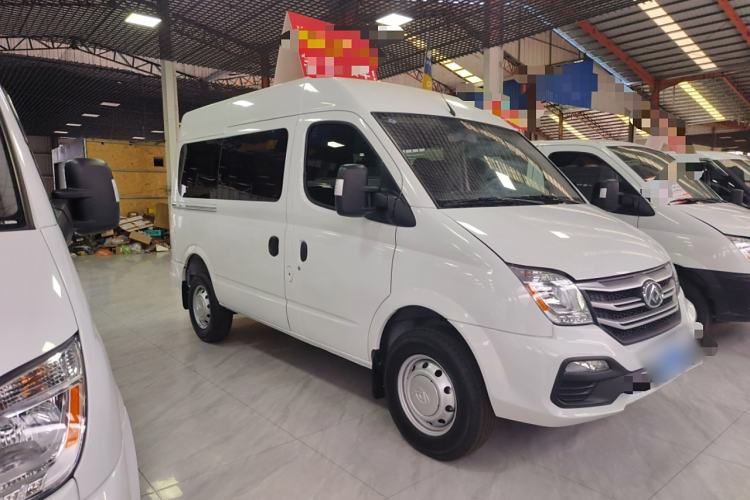 Used SAIC MAXUS Xintu V80 2024 Aotuntong Value Edition 6MT Short Wheelbase Mid-Height Roof 127 Ps 5/6 Seats Exterior 2
