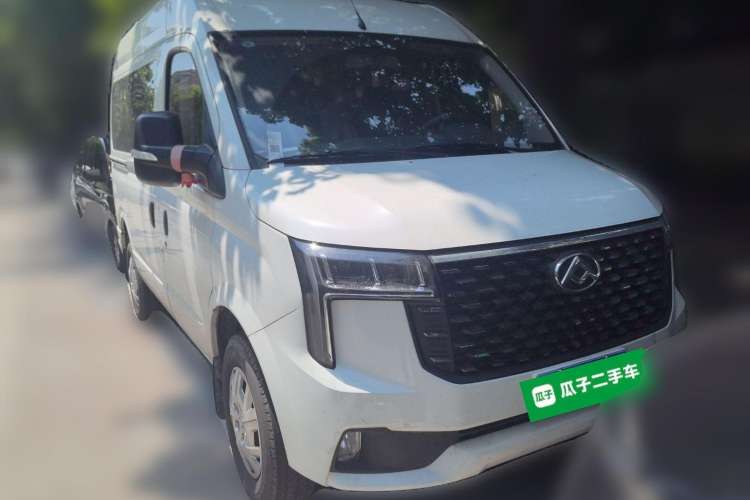 Used SAIC MAXUS Xintu V80 2024 Aotuntong Value Edition 6MT Short Wheelbase Mid-Height Roof 127 Ps 5/6 Seats Exterior 2