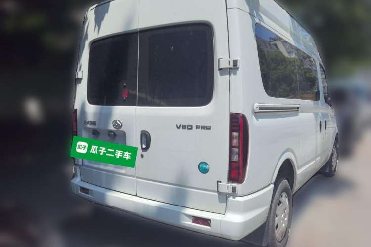 Used SAIC MAXUS Xintu V80 2024 Aotuntong Value Edition 6MT Short Wheelbase Mid-Height Roof 127 Ps 5/6 Seats Exterior 5