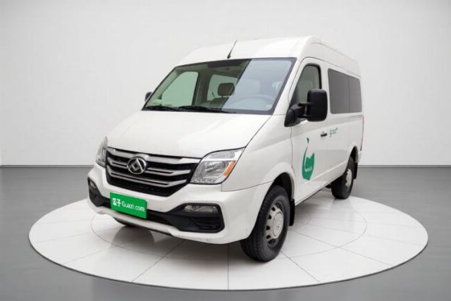 Used SAIC MAXUS Xintu V80 2024 Aotong Value Edition 6AMT Short Wheelbase Mid-Roof Model 127 Ps 5/6 Seats
