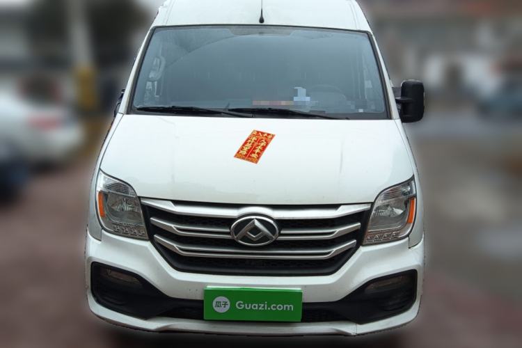 Used SAIC MAXUS Xintu V80 2024 Aotong Value Edition 6AMT Long Wheelbase Mid-Roof Model 127 Ps 6/7/8/9-Seater Front