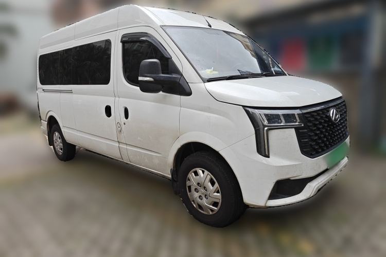Used SAIC MAXUS Xintu V80 2024 Facelift Aoyuntong 6AMT Long Wheelbase Mid-Roof Version 147 Ps 6/7/8/9-Seater Front Right 45 Deg