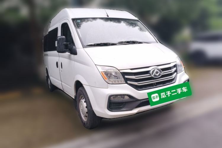 Used SAIC MAXUS Xintu V80 2024 Aotong Value Edition 6AMT Long Wheelbase Mid-Roof Model 127 Ps 6/7/8/9-Seater Front Right 45 Deg