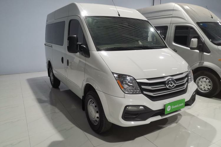 Used SAIC MAXUS Xintu V80 2024 Aotuntong Value Edition 6MT Short Wheelbase Mid-Height Roof 127 Ps 5/6 Seats Front Right 45 Deg