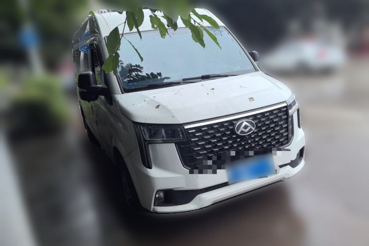 Used SAIC MAXUS Xintu V80 2024 Aoyuntong 6MT Long-Wheelbase Mid-Roof Model 127 Ps 6/7/8/9 Seater Front Right 45 Deg