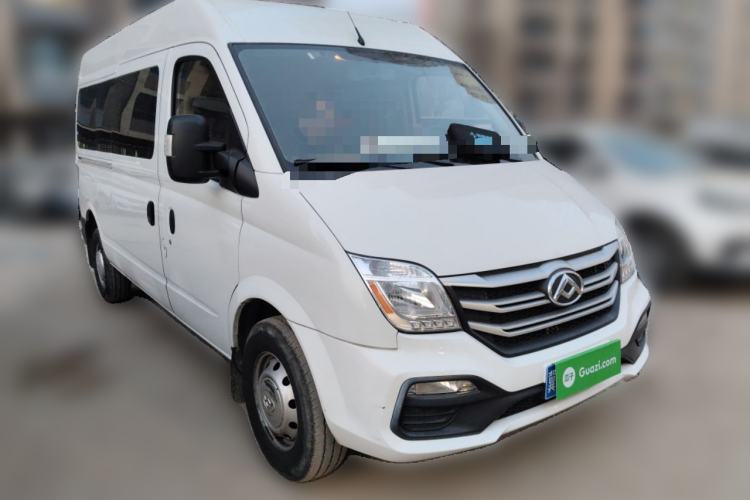 Used SAIC MAXUS Xintu V80 2024 Aotong Value Edition 6MT Long-Wheelbase Mid-Roof Model with 127 Ps Available in 6/7/8/9-Seater Configurations Front Right 45 Deg