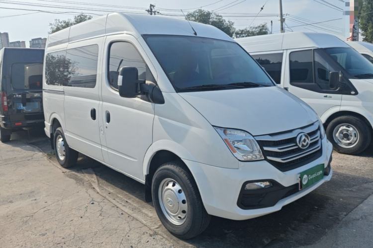 Used SAIC MAXUS Xintu V80 2024 Aotuntong Value Edition 6MT Short Wheelbase Mid-Height Roof 127 Ps 5/6 Seats Front Right 45 Deg