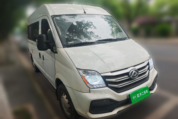Used SAIC MAXUS Xintu V80 2024 Facelift Aoyuntong 6MT Long Wheelbase Mid-Top Version 147 Ps 6/7/8/9-Seater Front Right 45 Deg