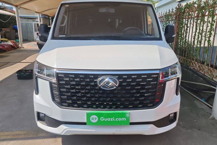 Used SAIC MAXUS Xintu V80 2024 Aotuntong 6MT Short-Wheelbase Ultra-Low Roof 127 Ps 5/6 Seats Front