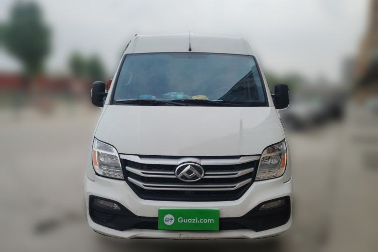 Used SAIC MAXUS Xintu V80 2024 City Distribution King PLUS Value Edition 6MT Short Wheelbase Mid-Roof Design 127 Ps 3 Seats Front