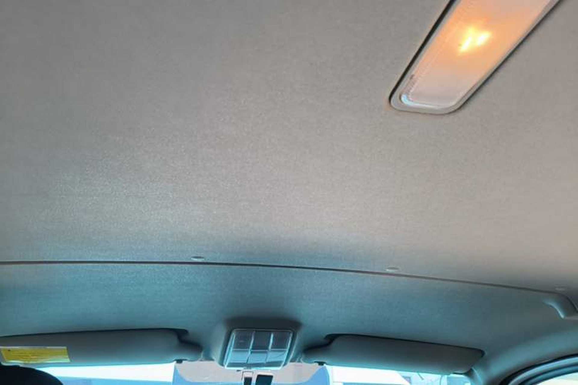 Used SAIC MAXUS Xintu V80 2024 Aotuntong Value Edition 6MT Short Wheelbase Ultra-Low Roof 127 Ps 5/6 Seats Headliner
