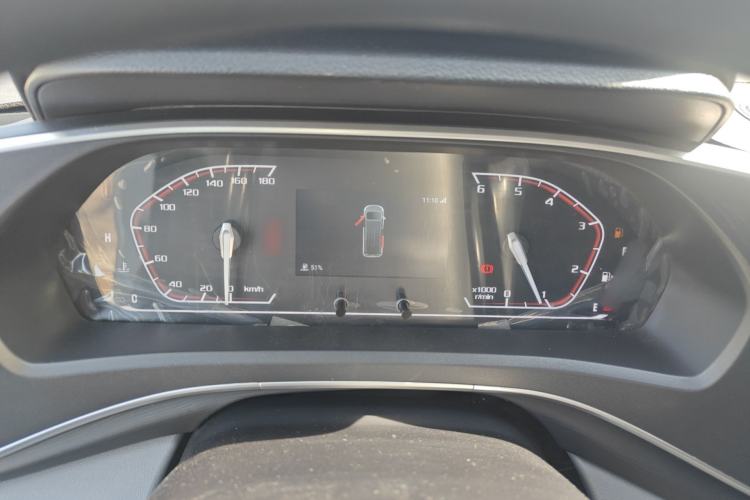Used SAIC MAXUS Xintu V80 2024 Facelift Aoyuntong 6MT Short Wheelbase Mid-Height Version 147 Ps 5/6 Seats Instrument Cluster
